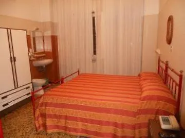 Astra Hotel